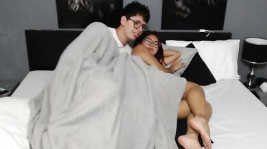 LESBIAN SEX vs HETERO SEX.
