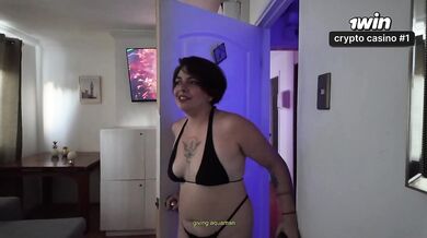 Visito un SPA LIBERAL con GLORY HOLE en CHILE y me cojo una CHILENA CULONA. PELACONBARBA Ft. LADYEXOTIC