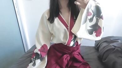Subjective video from the perspective of a boyfriend who serves with a rich with love that licks, sucks and loves in the shrine maiden