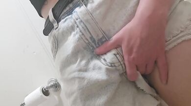 NO PANTIES MEANS EASY ACCESS TO MY PUSSY UP MY SHORTS