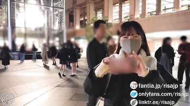 小さくてかわいい彼女とイルミネーションを見に行きましたが、我慢できずにホテルへ連れこんでたくさんイかせちゃいました