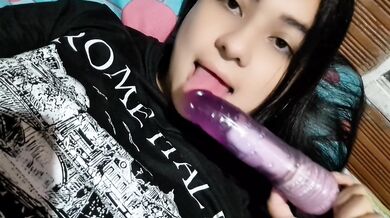 gomezgomez drives wild solo masturbation