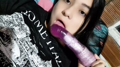 gomezgomez drives wild solo masturbation