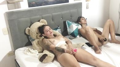 I MAKE A VIDEO WITH MY GIRLFRIEND AND MY LOVER MASTURBATING.
