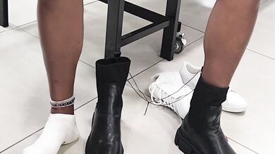 Her Pussy and Cleavage in full view to SHOE STORE Assistant - Upskirt No Panties No Bra