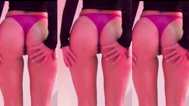 big butt plug girl twerks