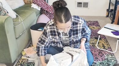 opening my birthday present!!!
