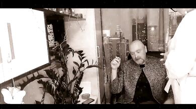 Peter Stone - The Naked Truth, or PMS (Prose by my spouse), the original video version of the audiobook (9,10)...