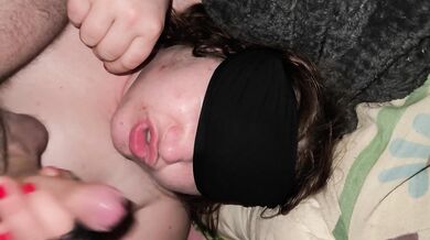 She Love to suck dick and lick balls