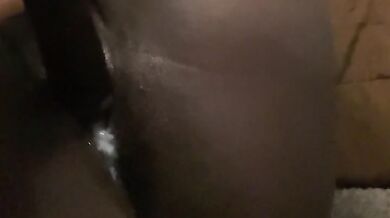 IBGriselda needs her creamy pussy licked clean