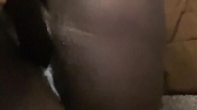 IBGriselda needs her creamy pussy licked clean