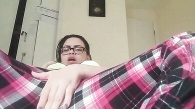 My pussy is pulsating! ????