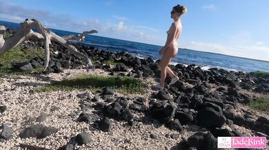 Amateur Adventurous Couple Vacation Public Beach Blowjob