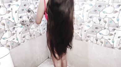 Stepsister washroom viral sex video