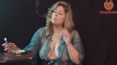Smoking MILF Blowjob