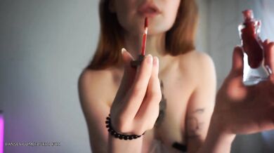 Help me choose a look for a sex video!