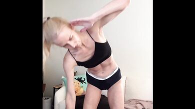 Fit skinny blonde ab workout