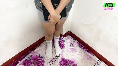 UNA SEÑORITA LLEGA A SU CASA A HACER LA TAREA / esa es la escusa perfecta que usó para cumplir su fantasia de que la coja