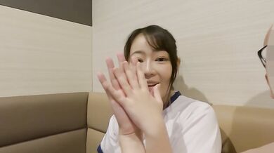 お目目ぱっちり!ちっちゃくて可愛い!147cm関西のミニギャルちゃん！大阪ネカフェ生セックスまとめバージョン！喉奥まで入れるディープフェラ＆べろべろアナル舐め！生ハメ!極上騎乗位!大量射精をお口で受け止める!