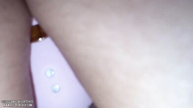 Watching Euphoria turned me on, my toy fucks me until I tremble