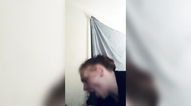 Red Pawg sucks bbc