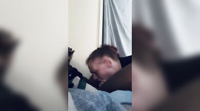 Red Pawg sucks bbc