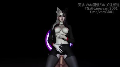 The fox spirit's riding and swaying dance