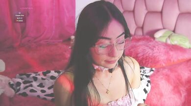 Colombian Cam Girl Petite Massive Round Ass Tiny Tits Deep Vibrator Show