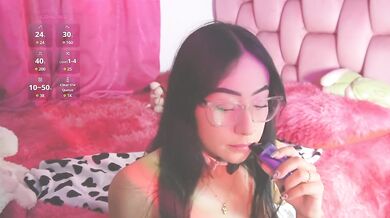 Colombian Cam Girl Petite Massive Round Ass Tiny Tits Deep Vibrator Show
