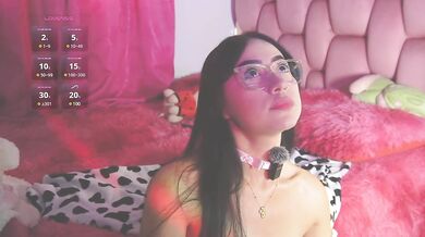Colombian University Student Petite Enormous Round Ass Tiny Breasts Foot Play