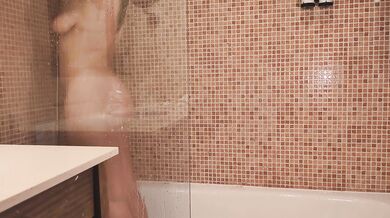 A relaxing shower with a happy ending