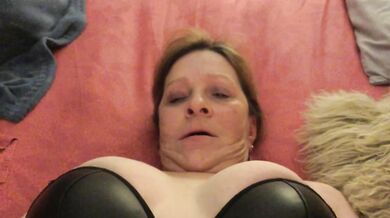Granny Carmen’s Retro Pussy Licking & Toy Play Orgasms Compilation 72416FAPCOMP