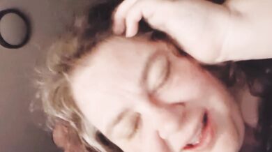 Sarah giggles takes her nightly load