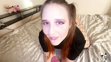 Hot Stepsis Takes it in the ass and gets a creampie