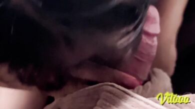 Watch as my girlfriend pulls my penis out of my pants - Latina