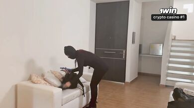 LADRONA INGRESA A HOTEL EN MEDELLIN Y SE FOLLA UN MUJER EMBARAZADA - jenifer play