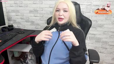 JOI: Your stepsister didn't return your sweater and you came to sort it out.
