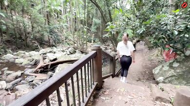 Took My Big Ass Step Sister Hiking, She gave me a Blowjob Outdoors then let me Creampie her! - Amateur NoFaceBella