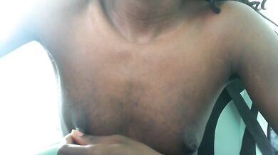 ROSEBLUE22 SHOOTS PULSING JAPANESE CURVES