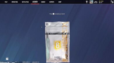 Opening 200 alpha packs in Rainbow six siege
