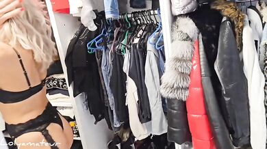 Stepmom need my opinion about his lingerie Black or Red for his husband