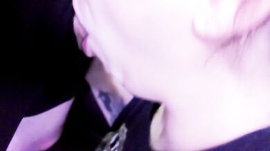 Babes throat game is on point