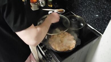 Креветки и коктейль