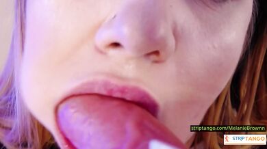 melanie brownn fingers warm ass, thighs scream loud