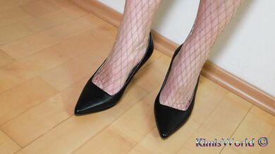 High Heels & Fishnet Fantasy – Up-Close Teasing