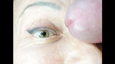 Close up cumshot in eye .Huge load .