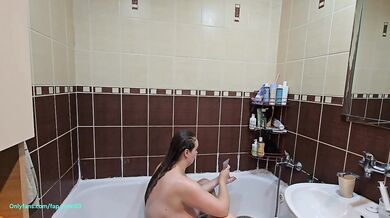 Real BBW Thick Wife Shower Routine – wet shower, pussy shave & skincare