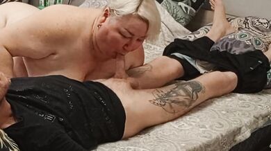 neighbor caresses my cock with her mouth until cumshot