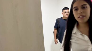 Real estate agent convinces me to buy the apartment with sex