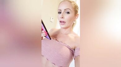 POV - Cheating With My Mouth For A Car Ride While Husband Is Gone